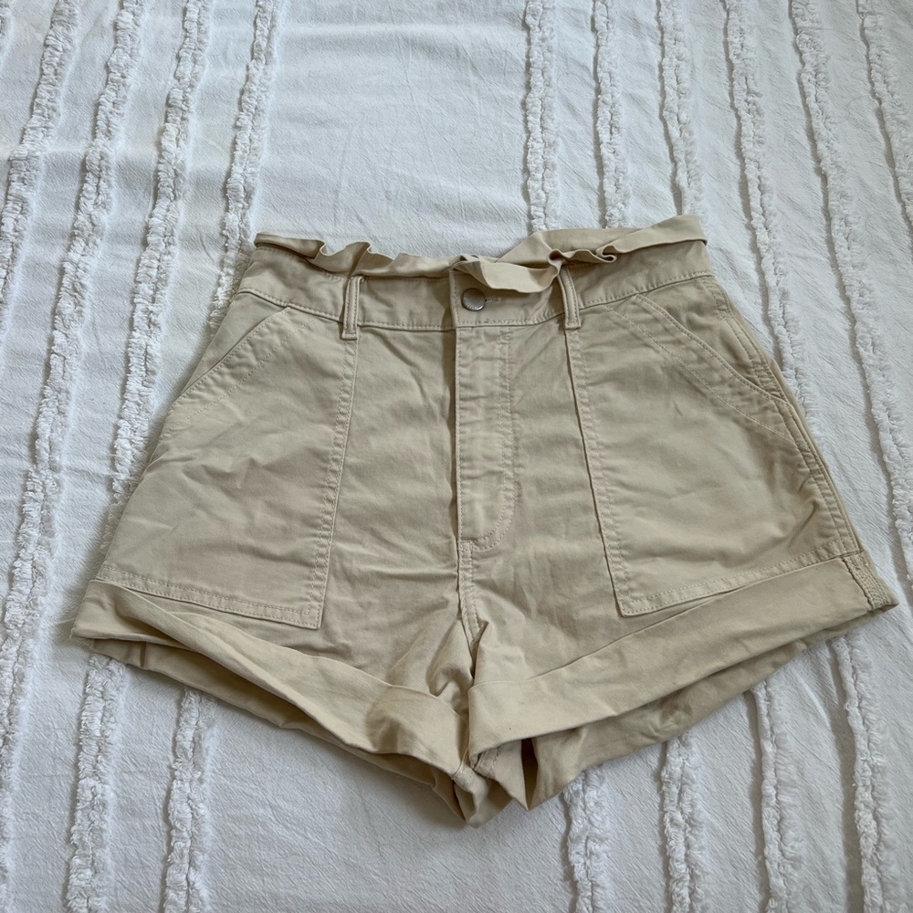 Abercrombie & Fitch High Rise Shorts
